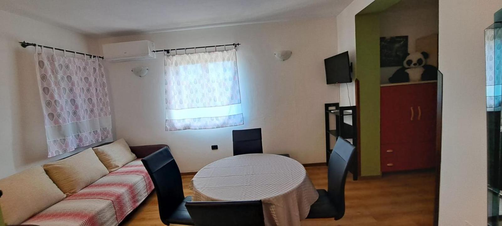 Apartment Rojnic Galizana Екстер'єр фото